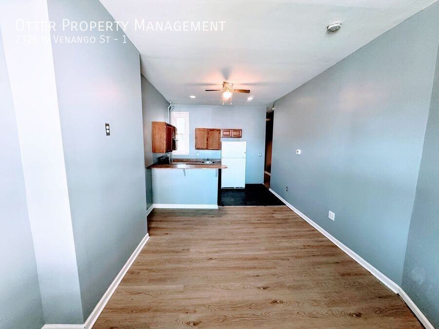 2326 W Venango St #1 - Photo 4 of 33