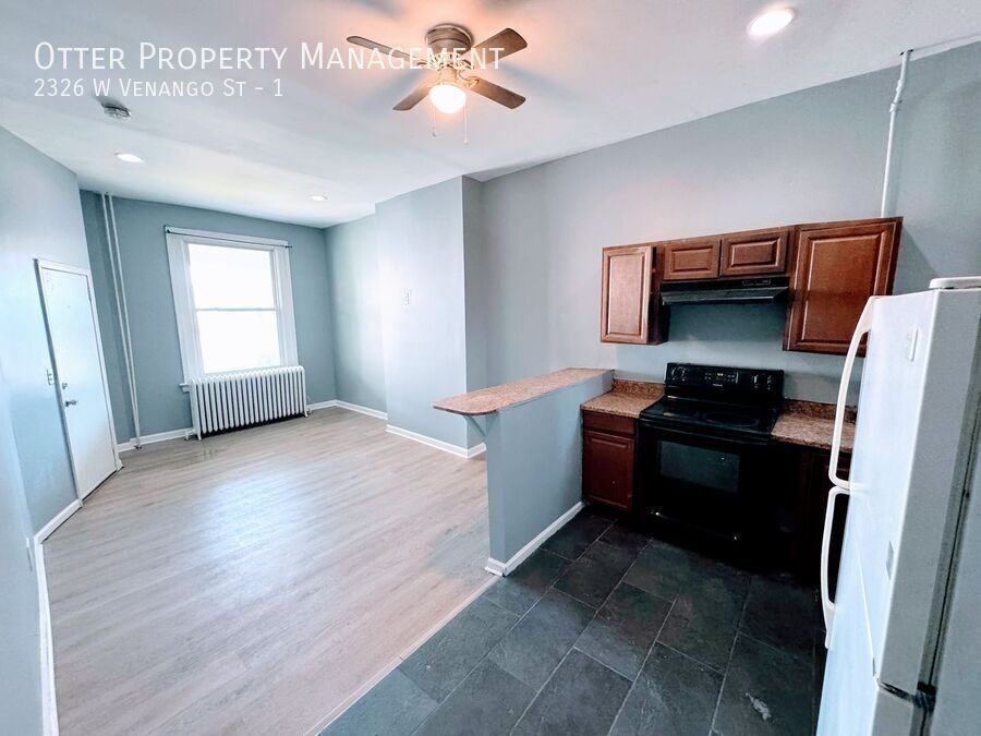 2326 W Venango St #1 - Photo 5 of 33