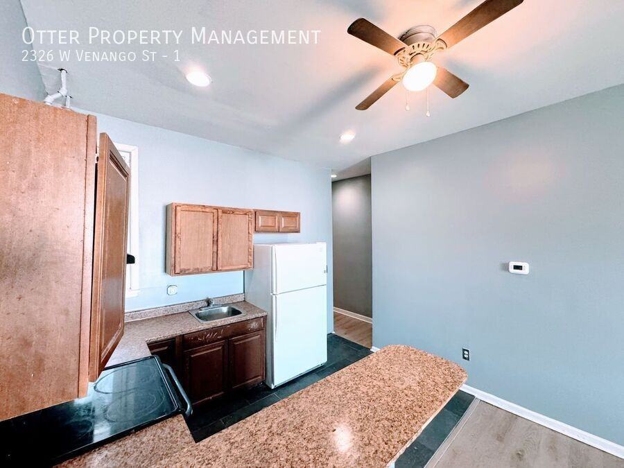 2326 W Venango St #1 - Photo 7 of 33