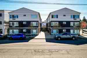 featured image of 7676 N Lombard St