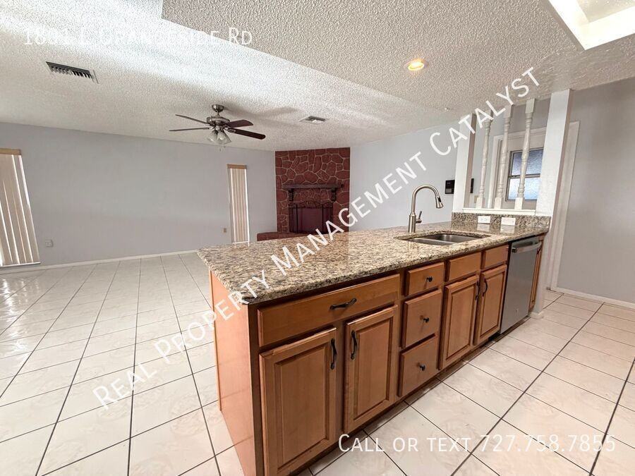 1801 E Orangeside Rd - Photo 3 of 19
