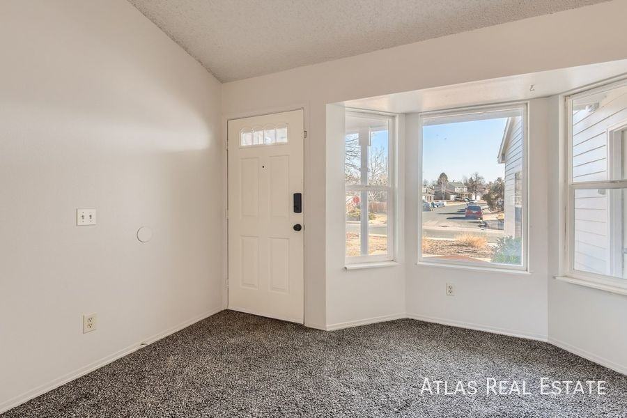 7790 Belford Dr - Photo 2 of 16