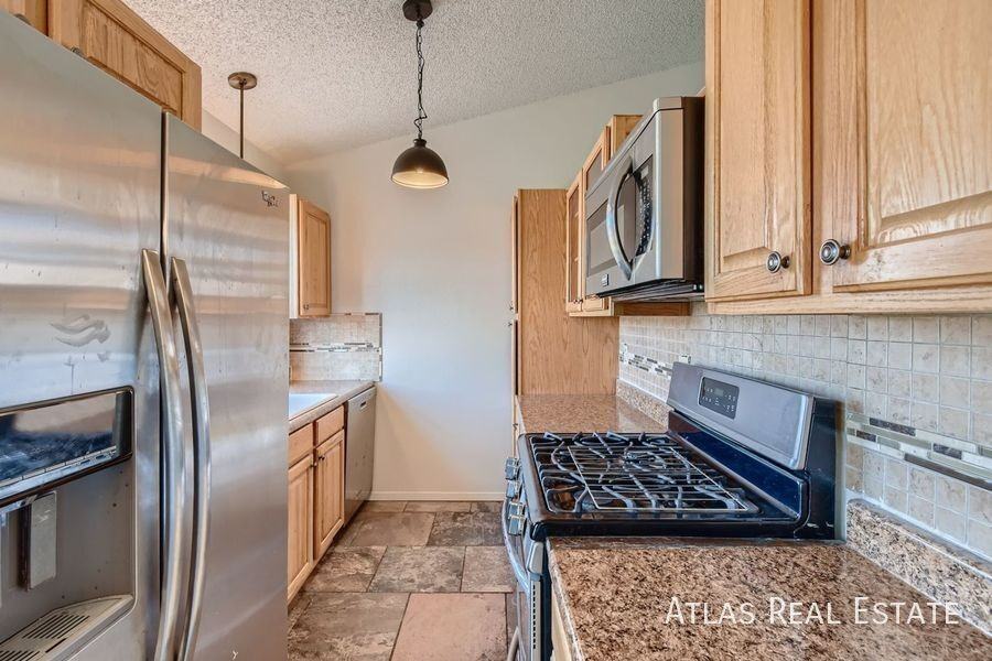 7790 Belford Dr - Photo 5 of 16