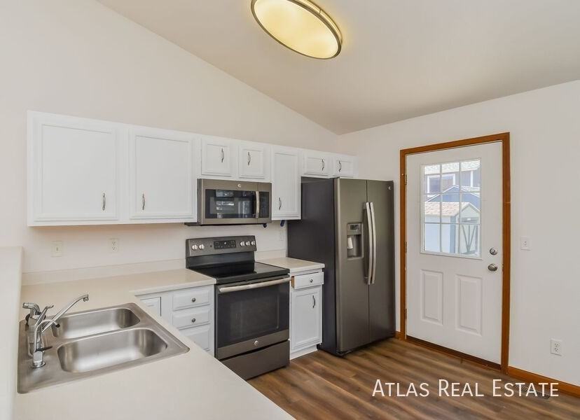 5187 Fennel Dr - Photo 5 of 20