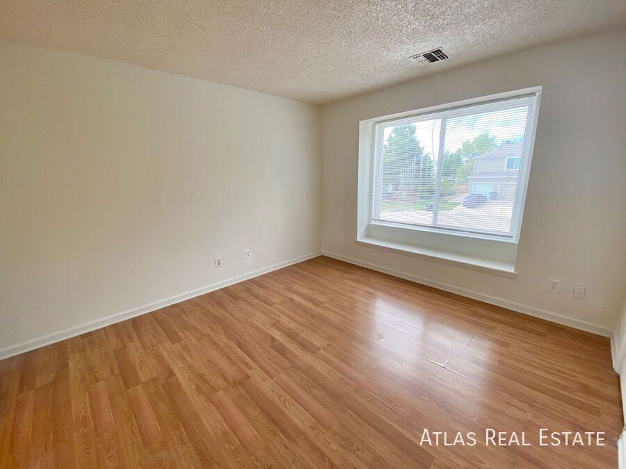 842 S Uravan Ct #C - Photo 3 of 14