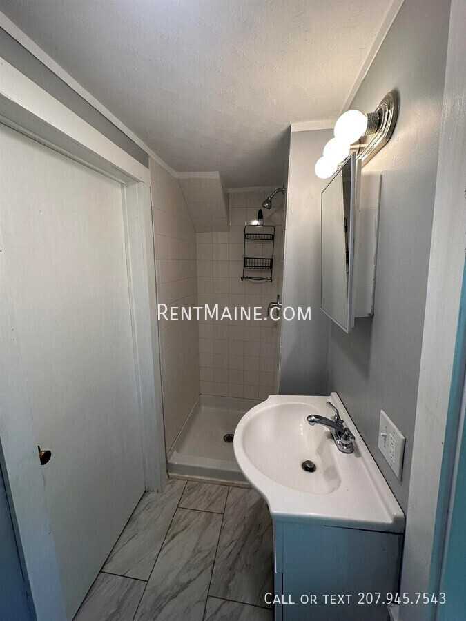 32 Cottage St #3 - Photo 6 of 7