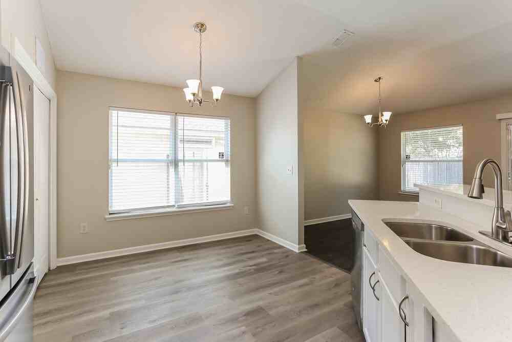 8349 Swanton Ln - Photo 7 of 16
