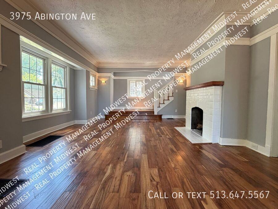 3975 Abington Ave - Photo 2 of 23