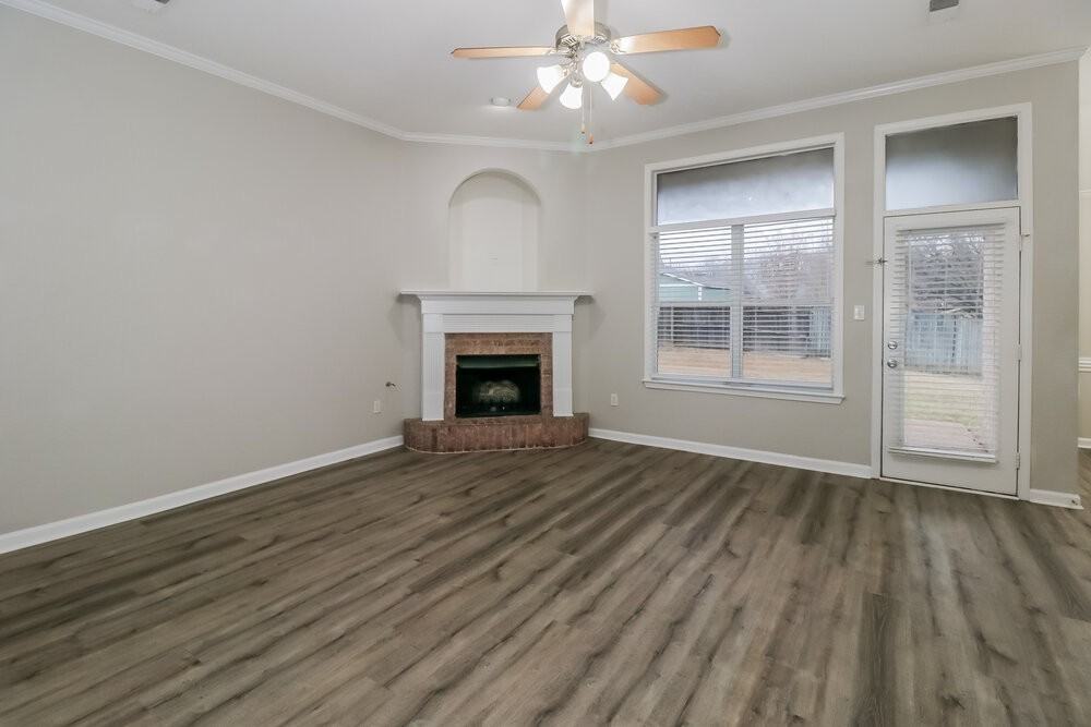 6181 Braybourne Main - Photo 5 of 16