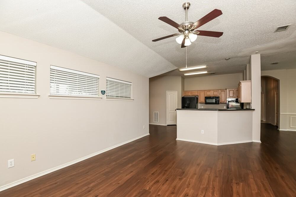 4336 Estes Park Rd - Photo 4 of 16