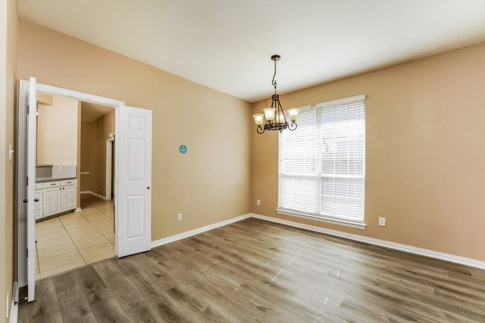 7921 Wayne Way - Photo 4 of 16