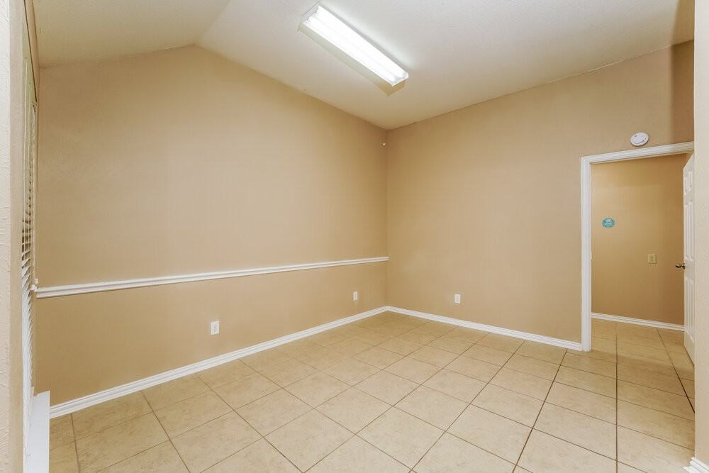 7921 Wayne Way - Photo 5 of 16