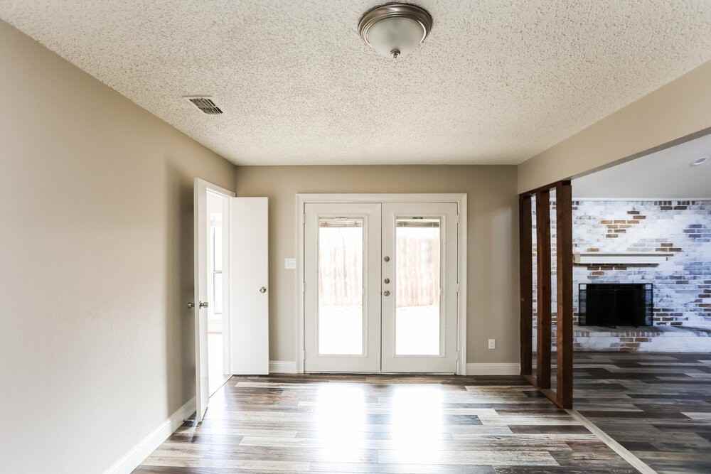 5303 Oak Springs Dr - Photo 6 of 16