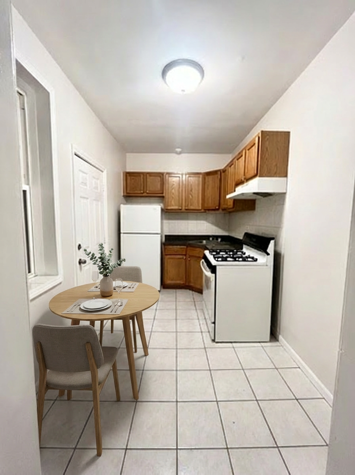 4300 W Shakespeare Ave #1 - Photo 3 of 14