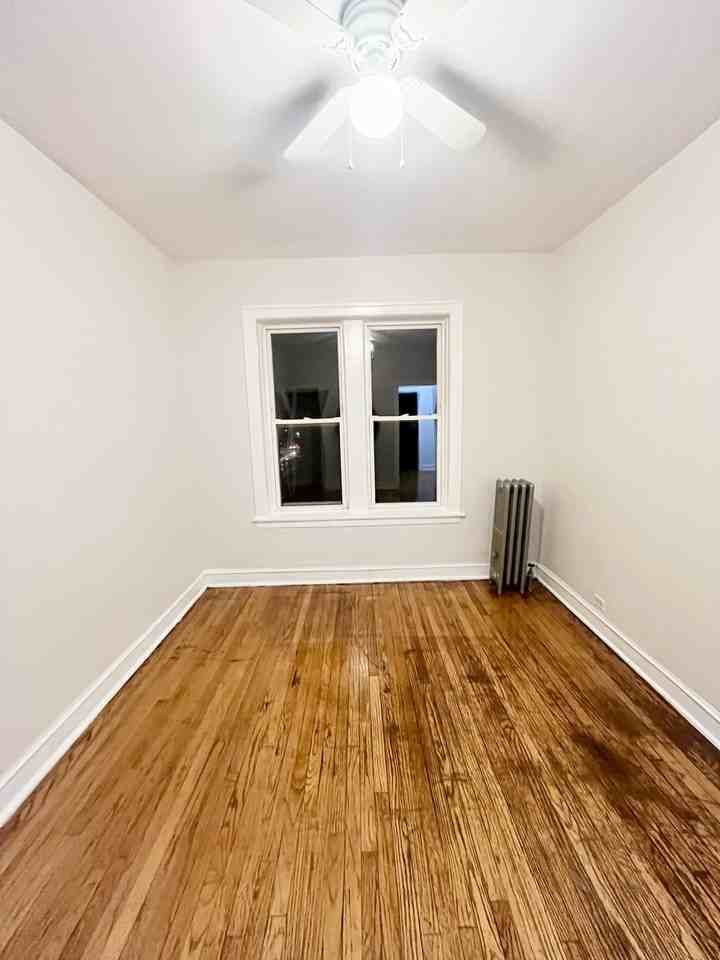 4300 W Shakespeare Ave #1 - Photo 5 of 14