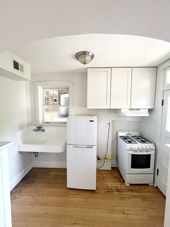 5040 W 21st Pl #9 - Photo 2 of 7