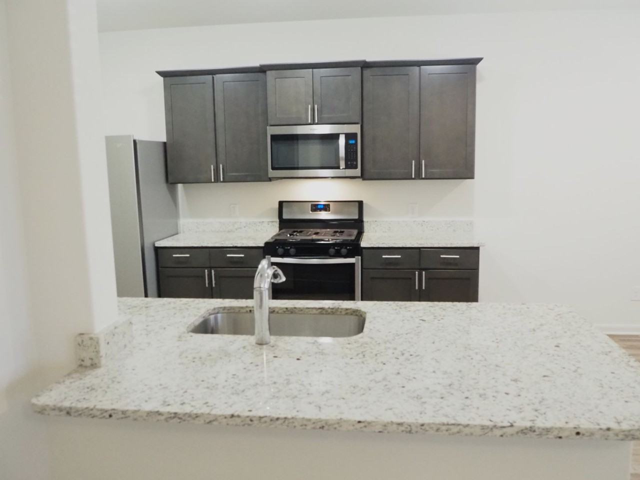 13832 Musselshell Dr - Photo 5 of 30