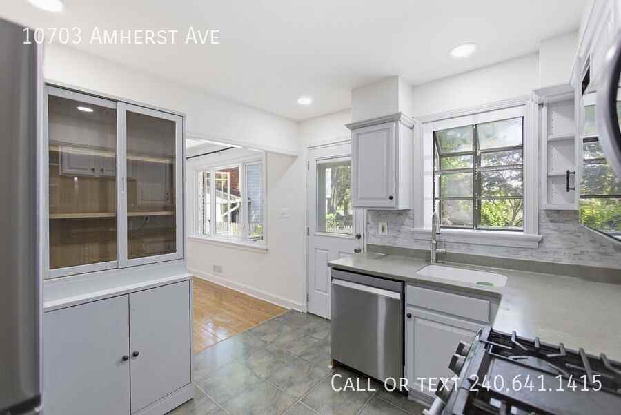10703 Amherst Ave - Photo 7 of 29