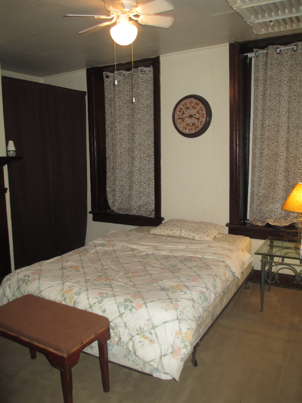 233B S Prospect St #B - Photo 7 of 20