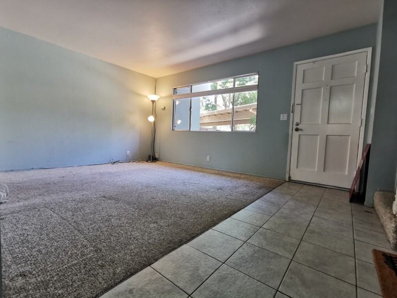 2035 Alta Loma St - Photo 2 of 11