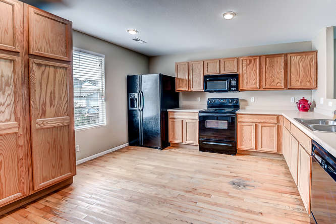 10700 Kimblewyck Cir - Photo 4 of 21
