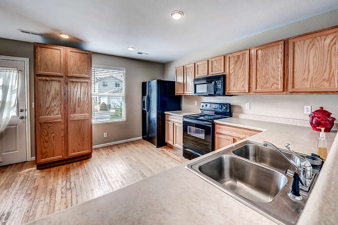 10700 Kimblewyck Cir - Photo 7 of 21