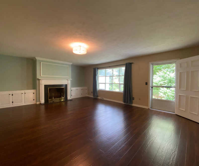 763 Mentor Ave - Photo 2 of 15