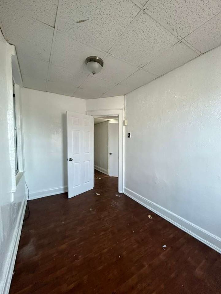 280 Verona Ave - Photo 6 of 35