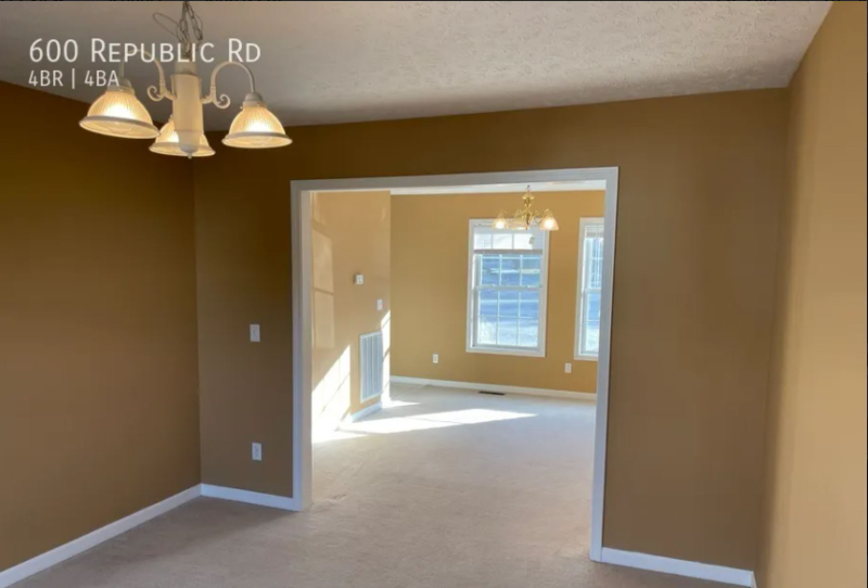 600 Republic Rd - Photo 2 of 22