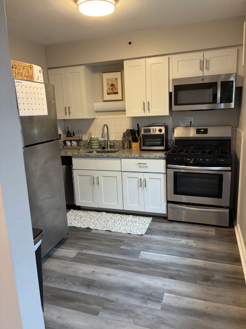 6219 Nagel Ave - Photo 2 of 22