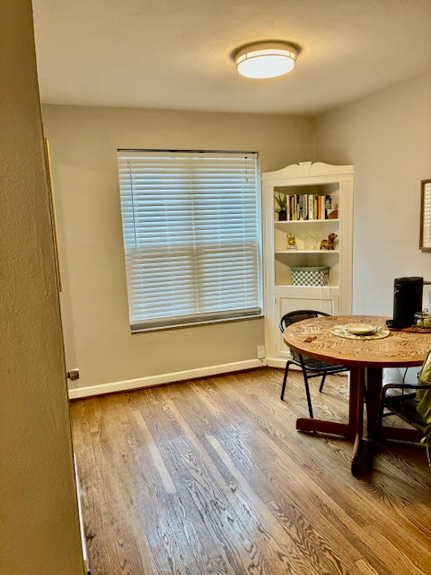 6219 Nagel Ave - Photo 4 of 22