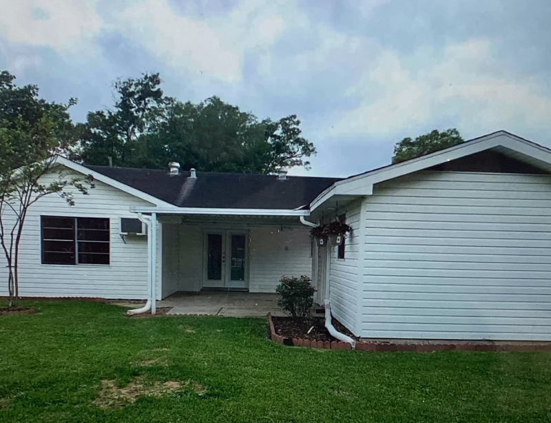 3460 Kipling Dr - Photo 2 of 7