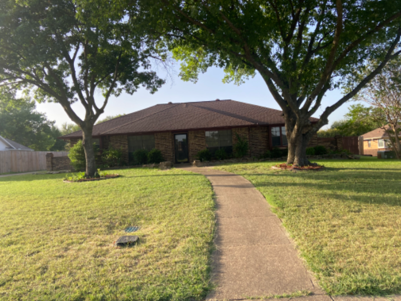 1201 Post Oak Ln - Photo 2 of 42