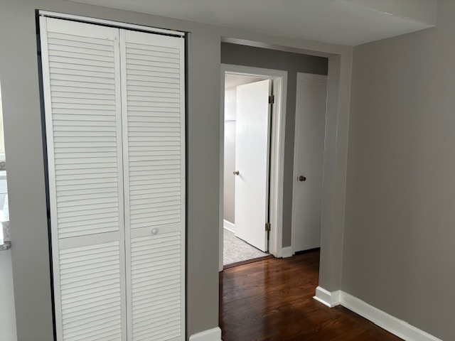 4901 N Kilpatrick Ave - Photo 4 of 14
