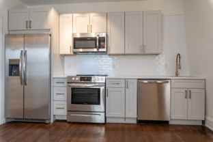 200 Waterman St #7 - Photo 1 of 1