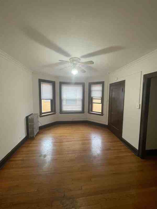 5958 W Fillmore St #18-24 - Photo 6 of 11