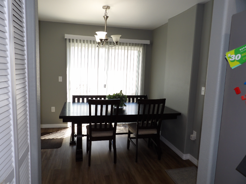332 E Ohio Ave - Photo 7 of 25