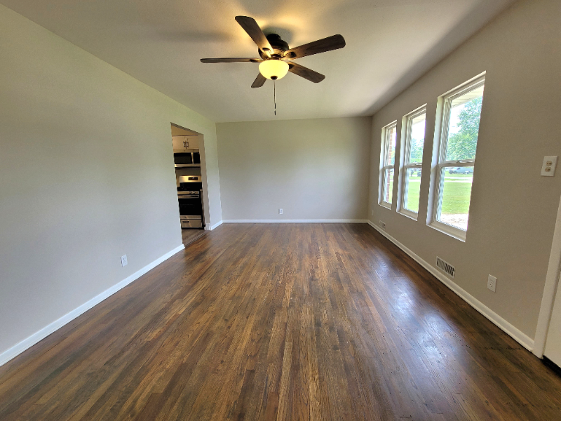 3952 Marie Dr - Photo 4 of 26
