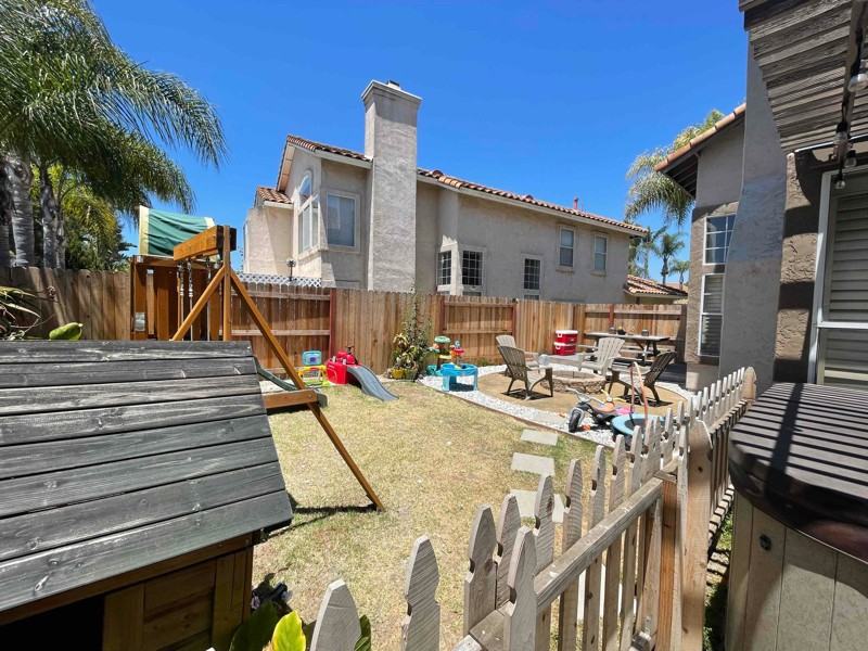 1629 Calle Las Casas - Photo 4 of 23