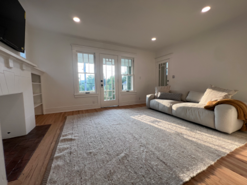 528 Fellows Ave - Photo 3 of 19