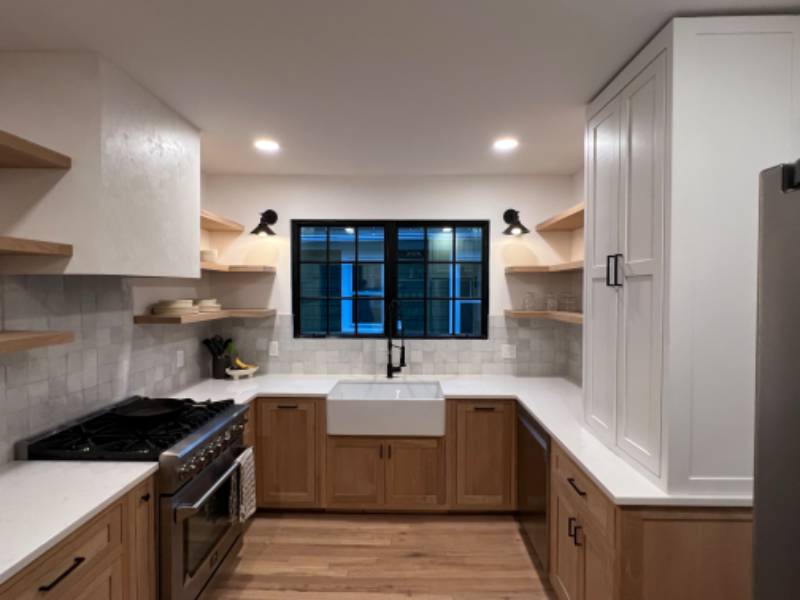 528 Fellows Ave - Photo 5 of 19