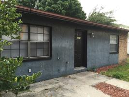 featured image of 3076 Saint Paul Dr