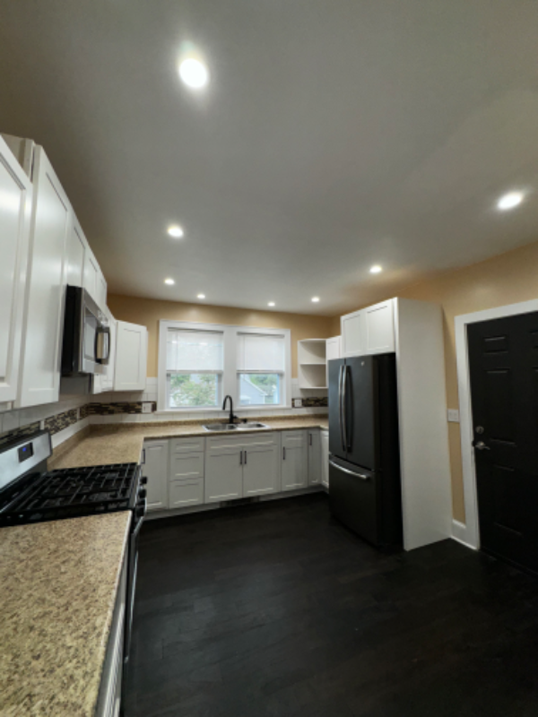 806 Garden St #3 - Photo 4 of 12