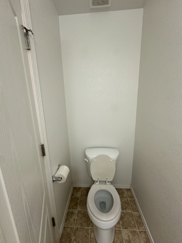 116 Ne Lotus Ct #118 - Photo 7 of 23