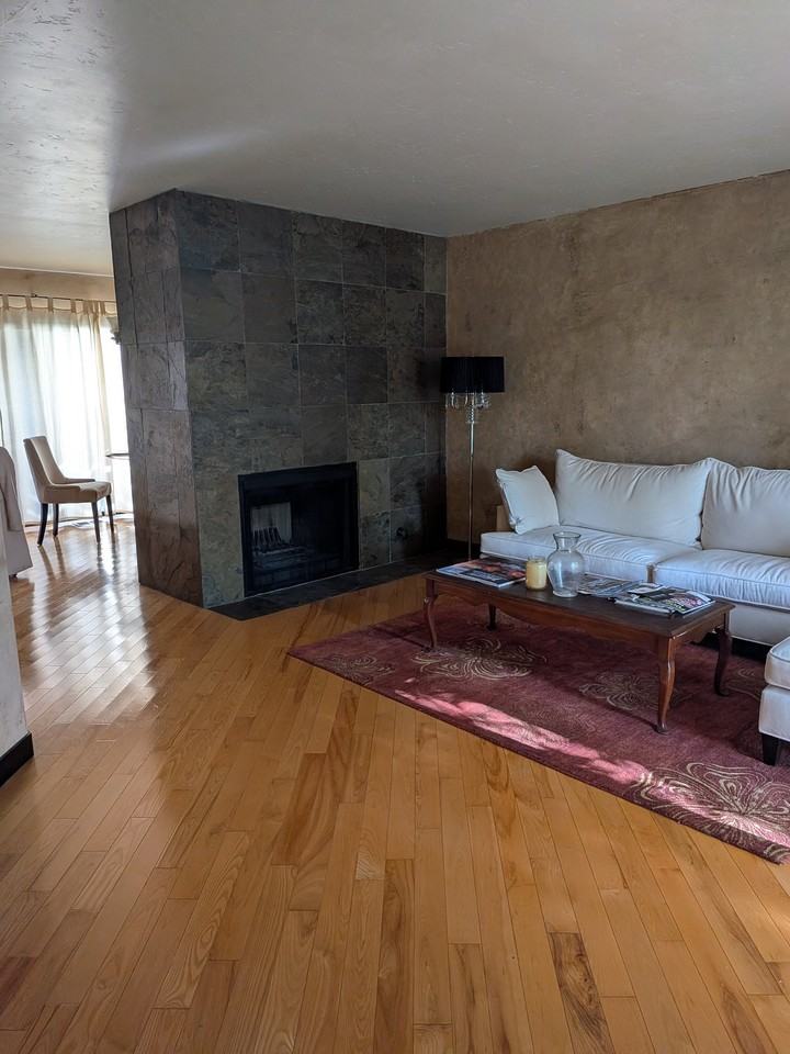 16148 Loretta Ln - Photo 2 of 9
