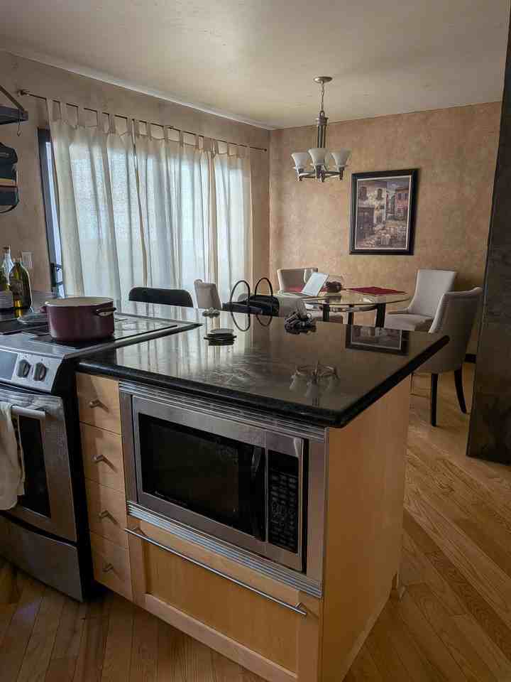 16148 Loretta Ln - Photo 4 of 9