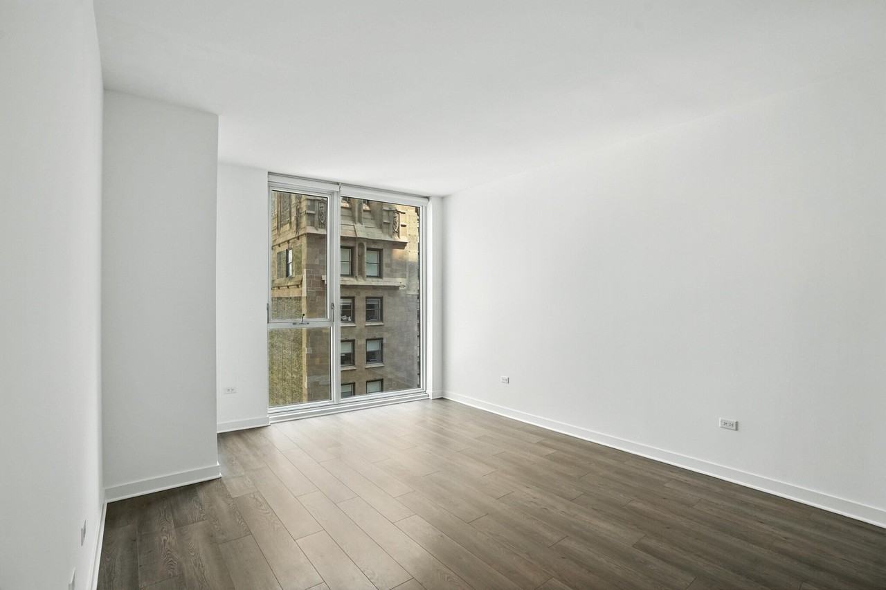 17 E Randolph St - Photo 6 of 15