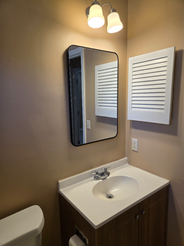 6090 Emerald Pointe Cir - Photo 5 of 10