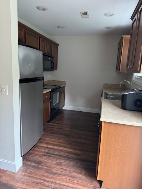 2121 S Greenwood Dr #603 - Photo 7 of 18