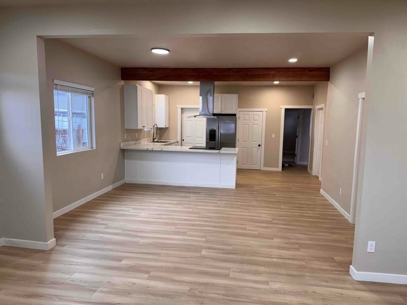 320 N Diamond St - Photo 7 of 18